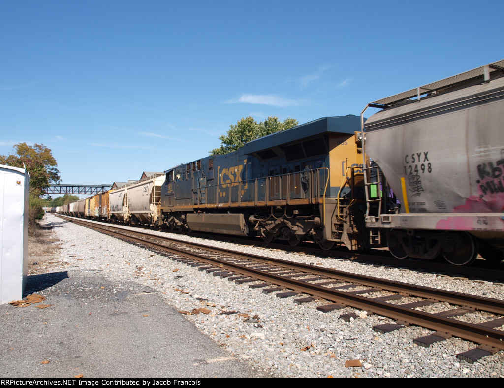 CSX 985